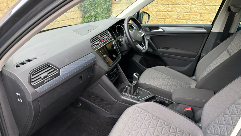 Volkswagen Tiguan 1.5 TSI 150 Life 5dr Petrol Estate